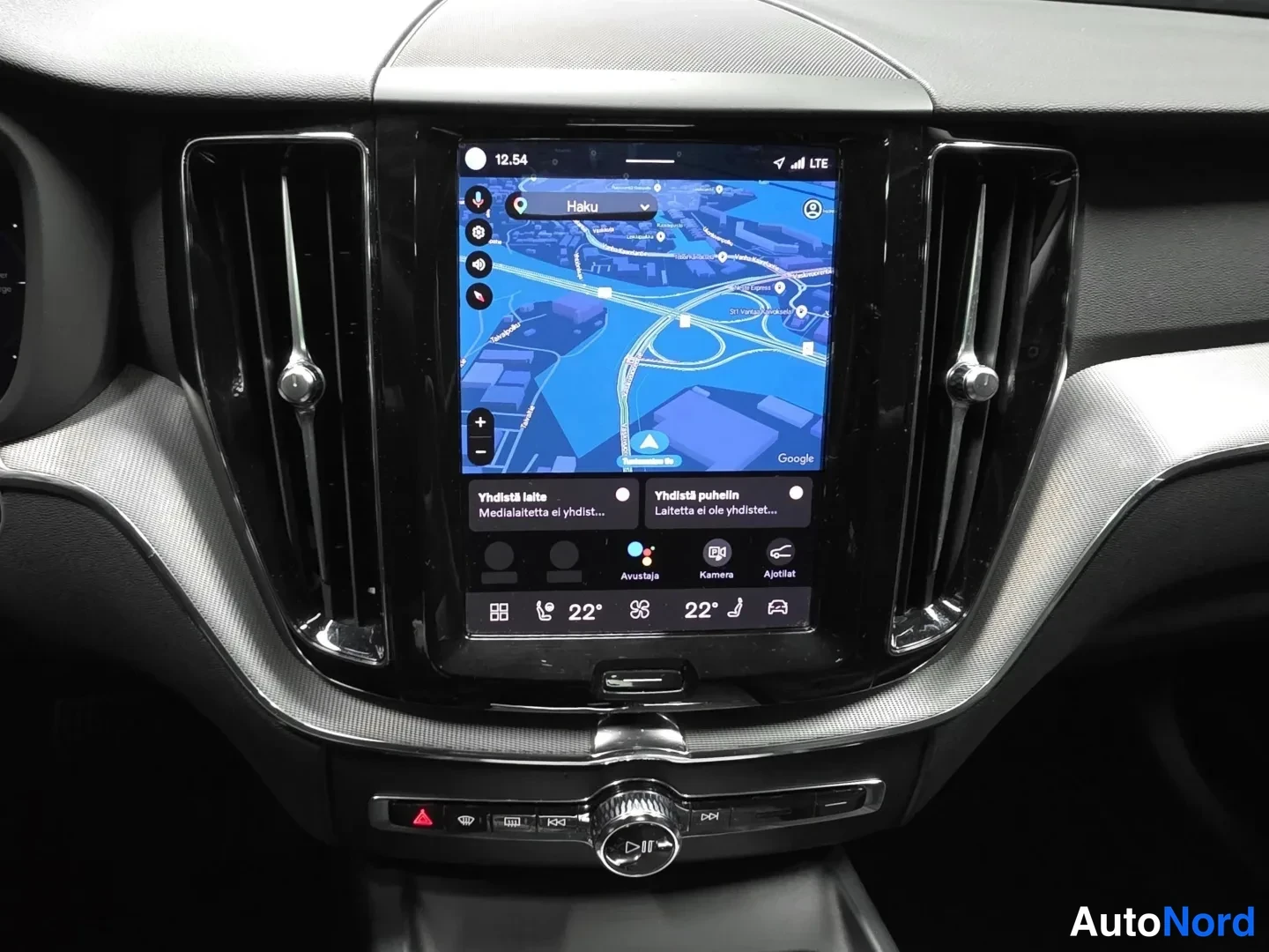 Black Volvo XC60 2023, photo 13