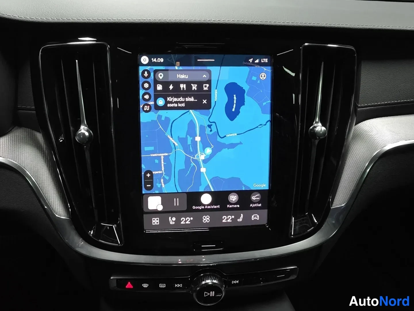 Svart Volvo V60 2027, bild 12