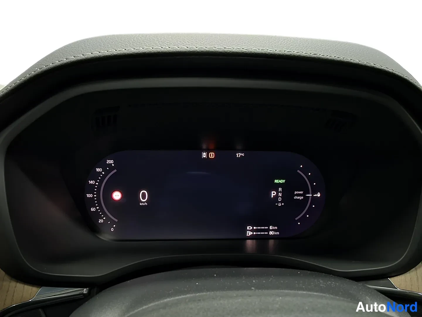 Blå Volvo XC60 2027, bild 9