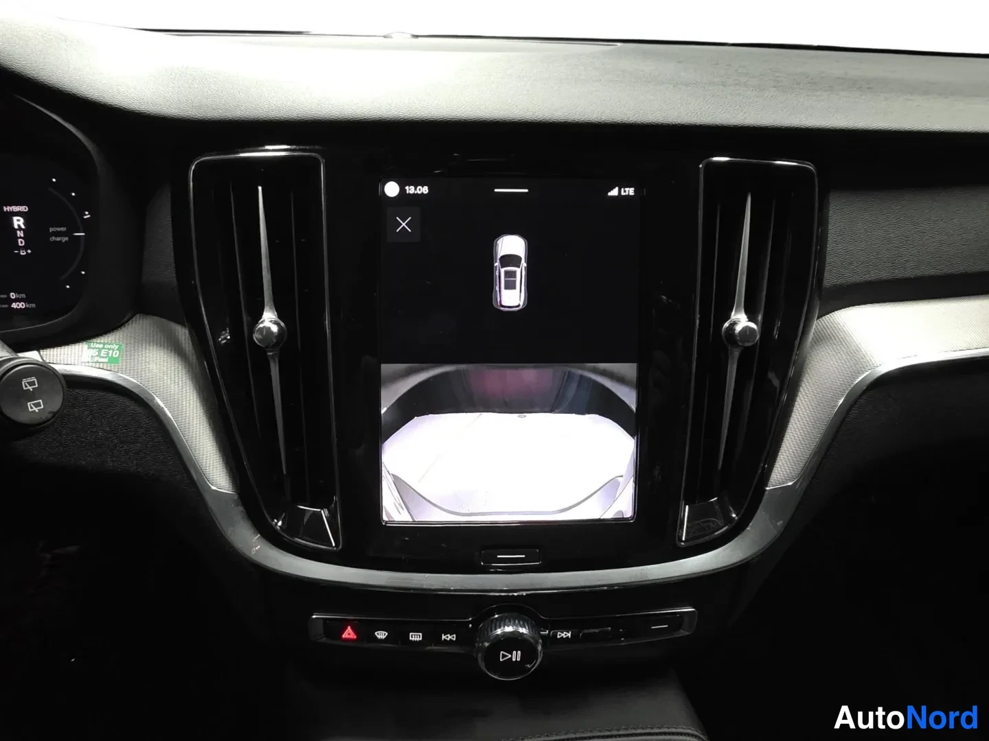 Brown Volvo V60 2024, photo 13