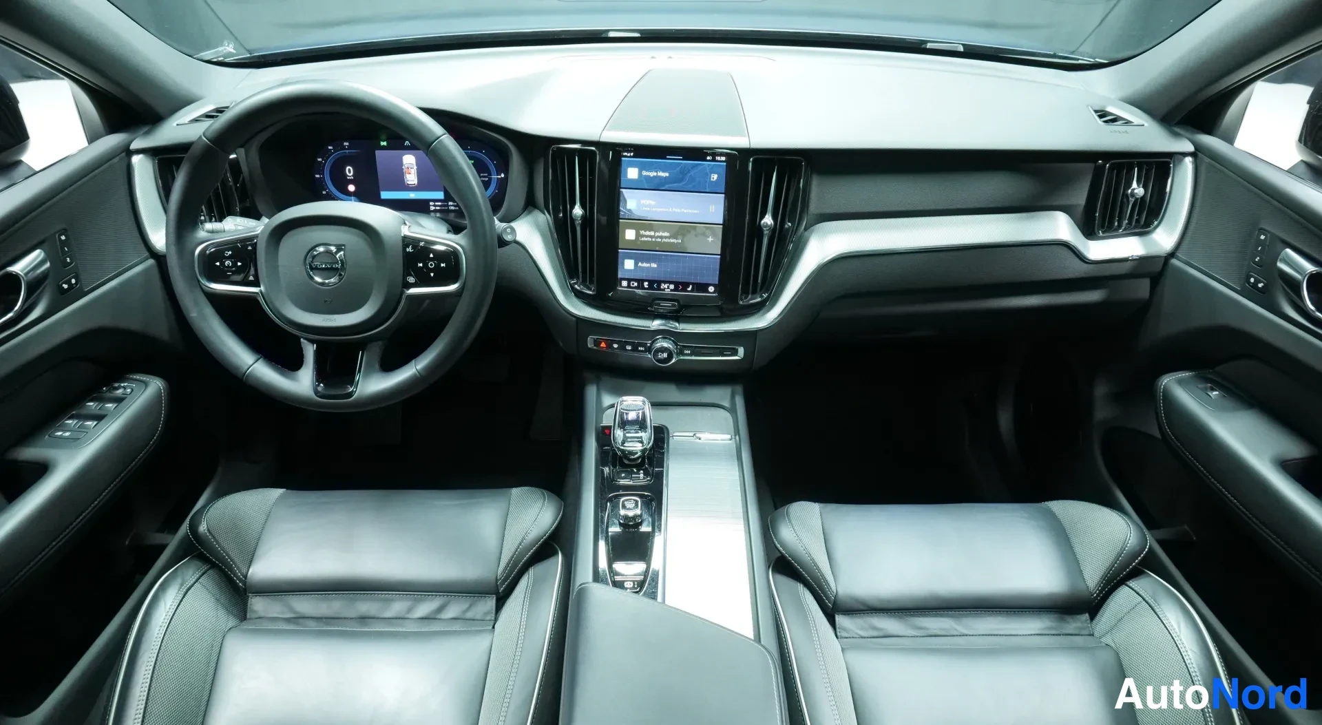 Blue Volvo XC60 2023, photo 12