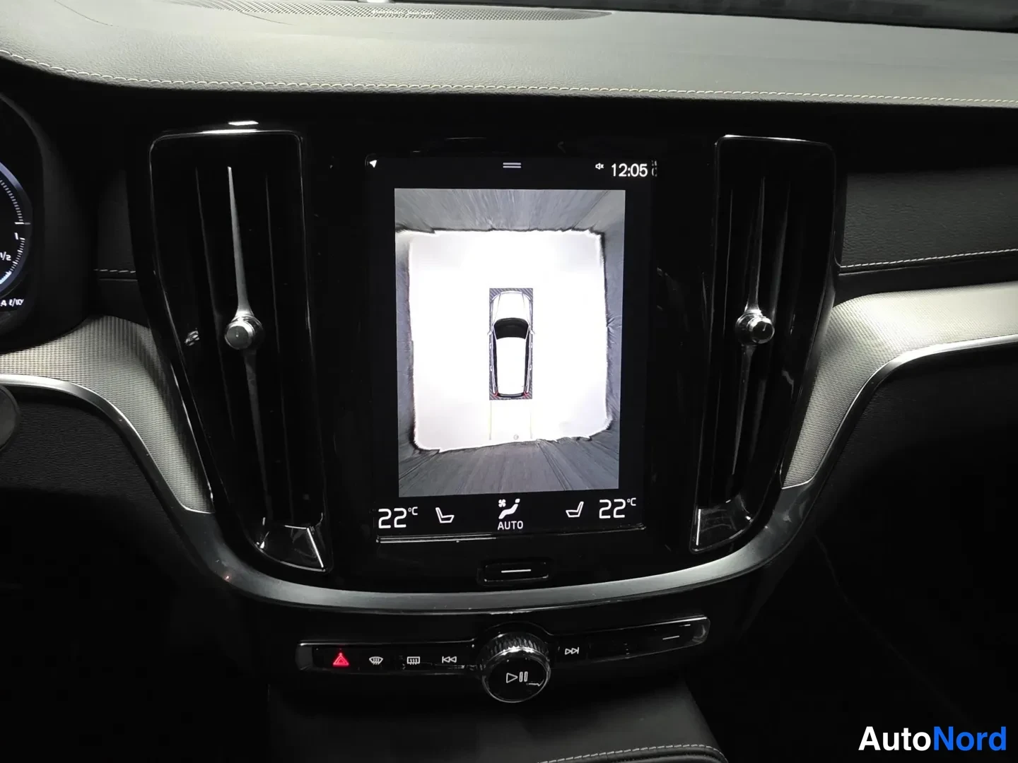 Black Volvo V60 2020, photo 14