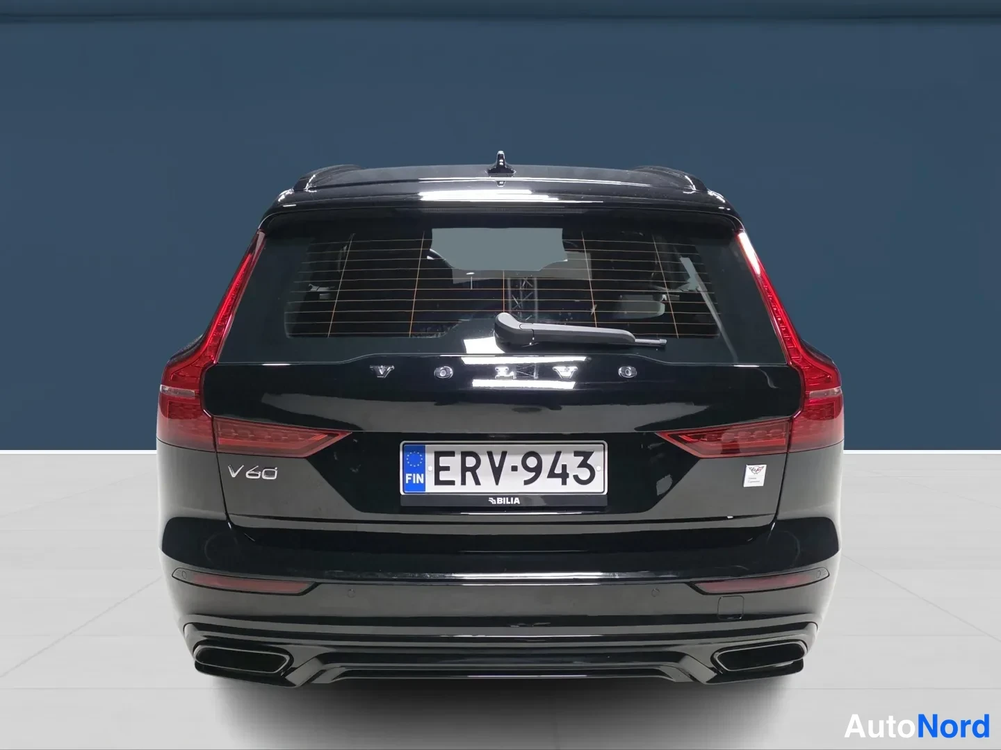 Black Volvo V60 2020, rear, photo 6