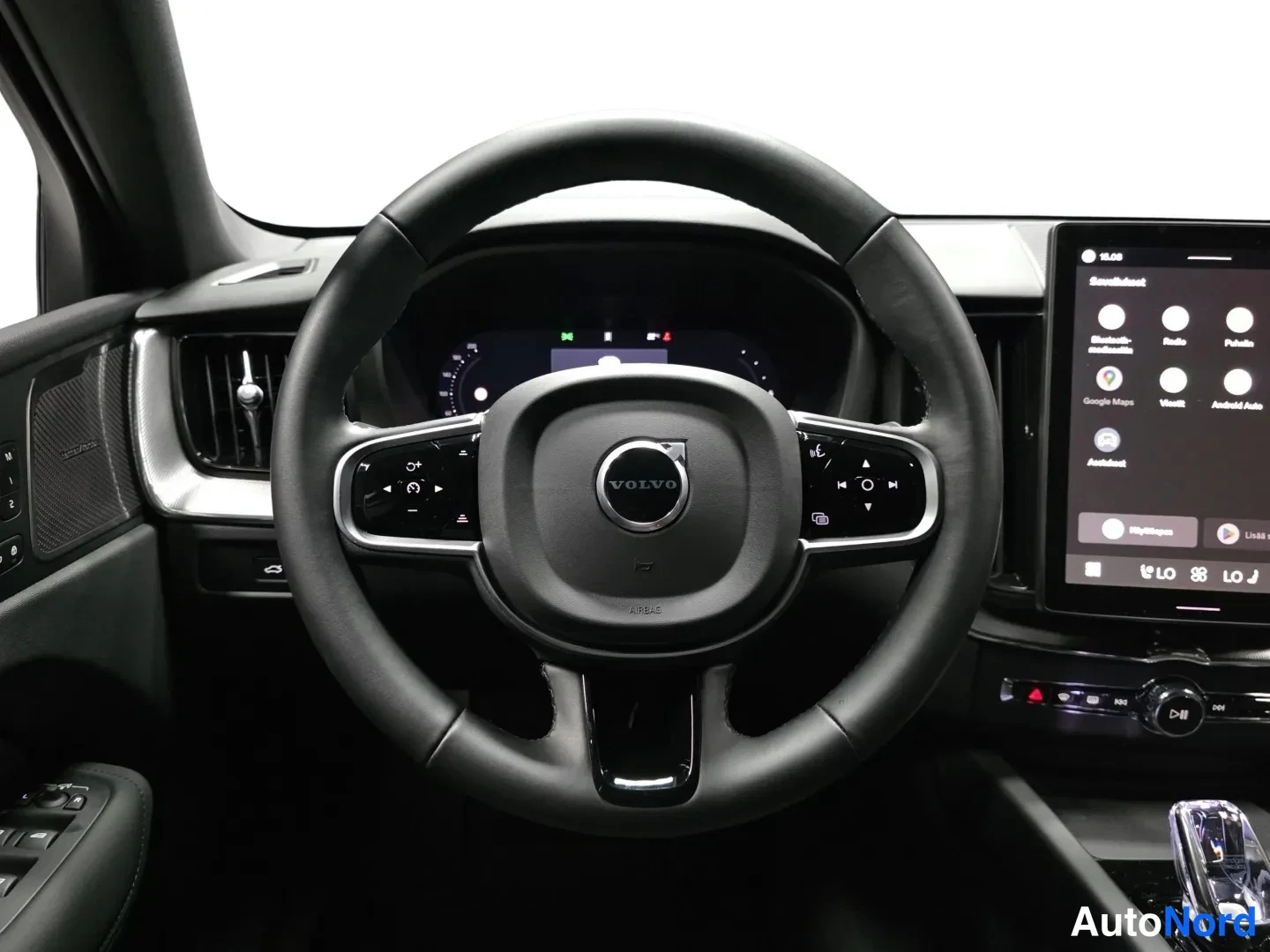 Svart Volvo XC60 2026, bild 12