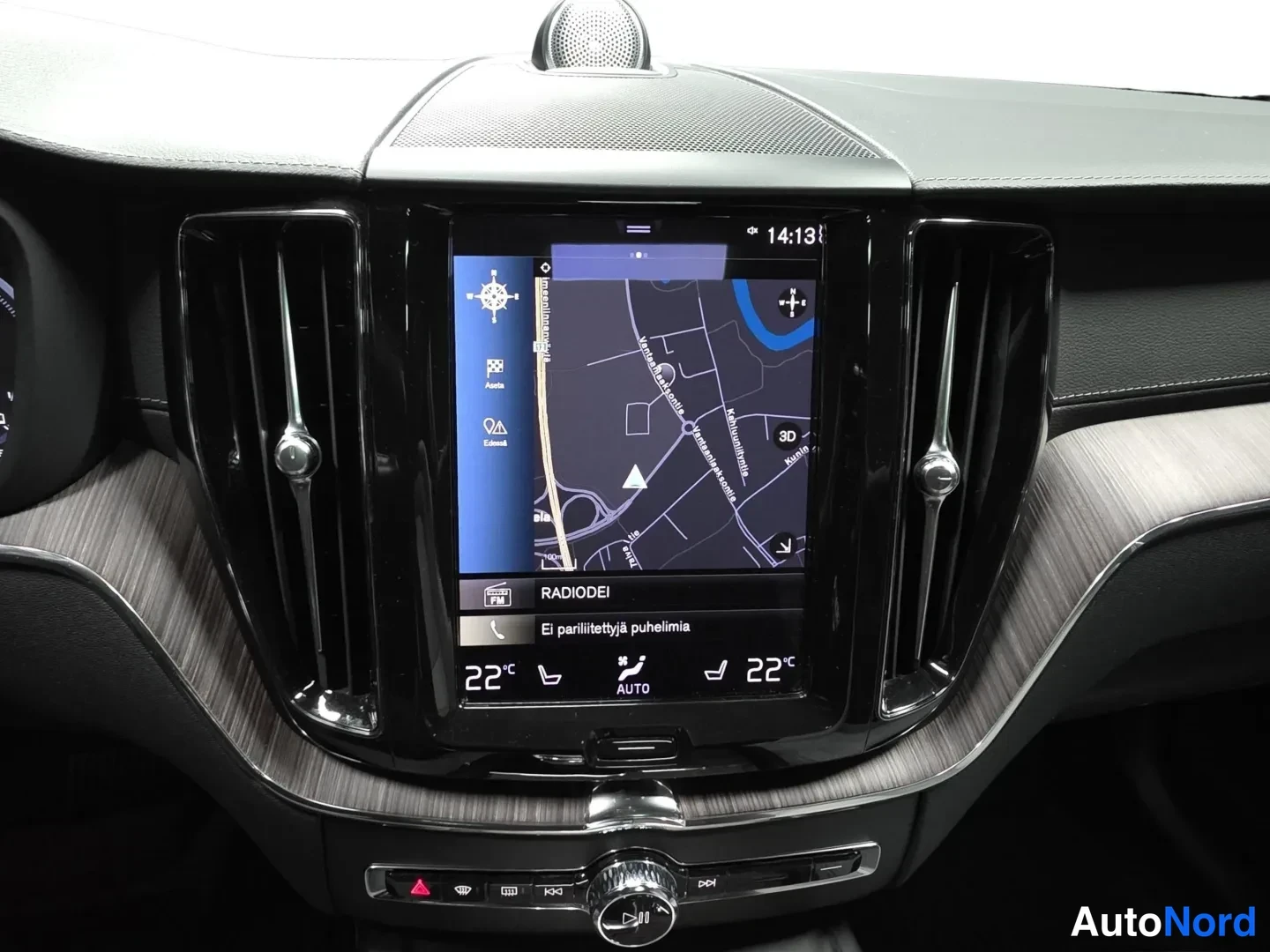 Blue Volvo XC60 2021, photo 13