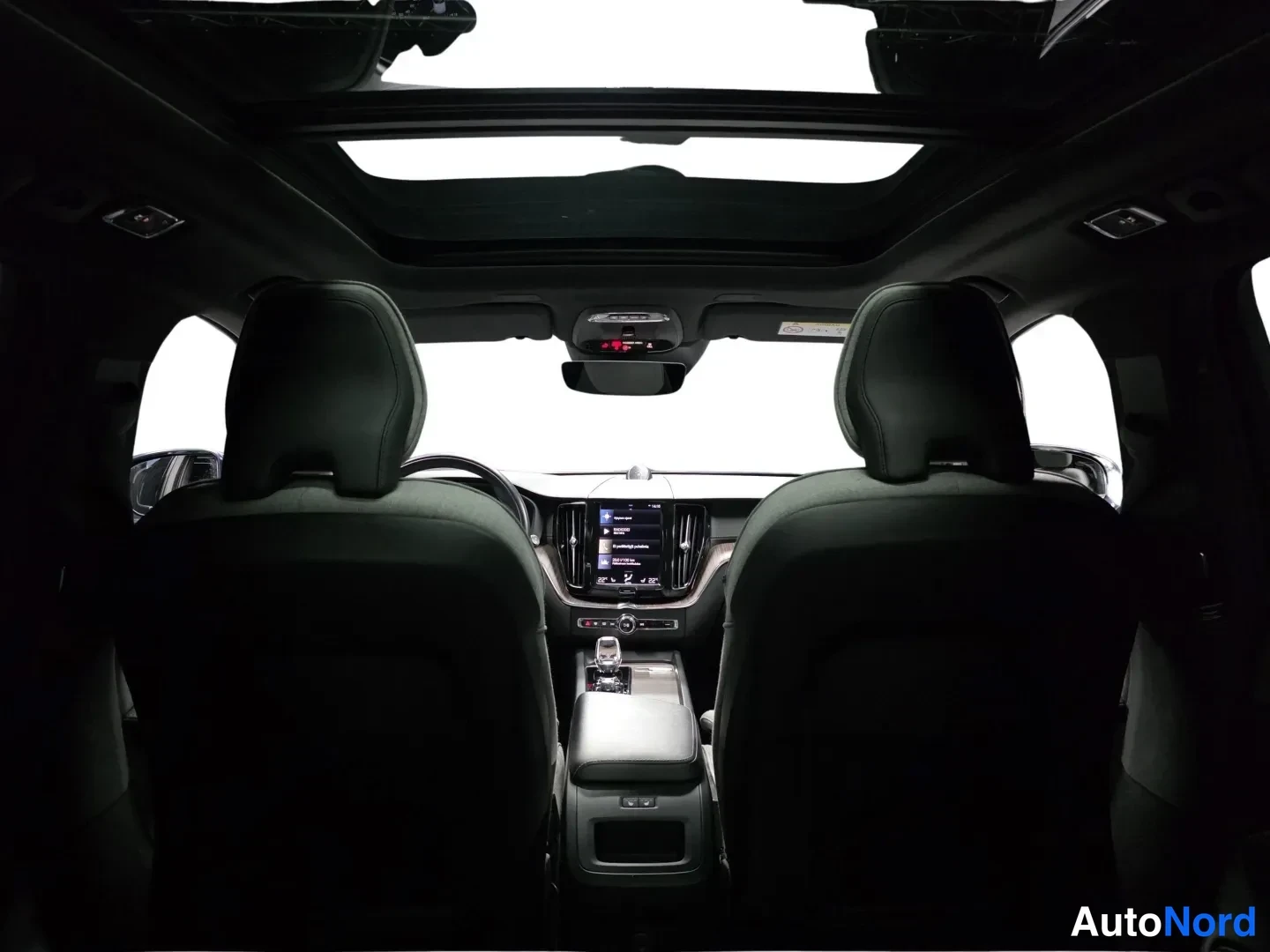 Blue Volvo XC60 2021, photo 19