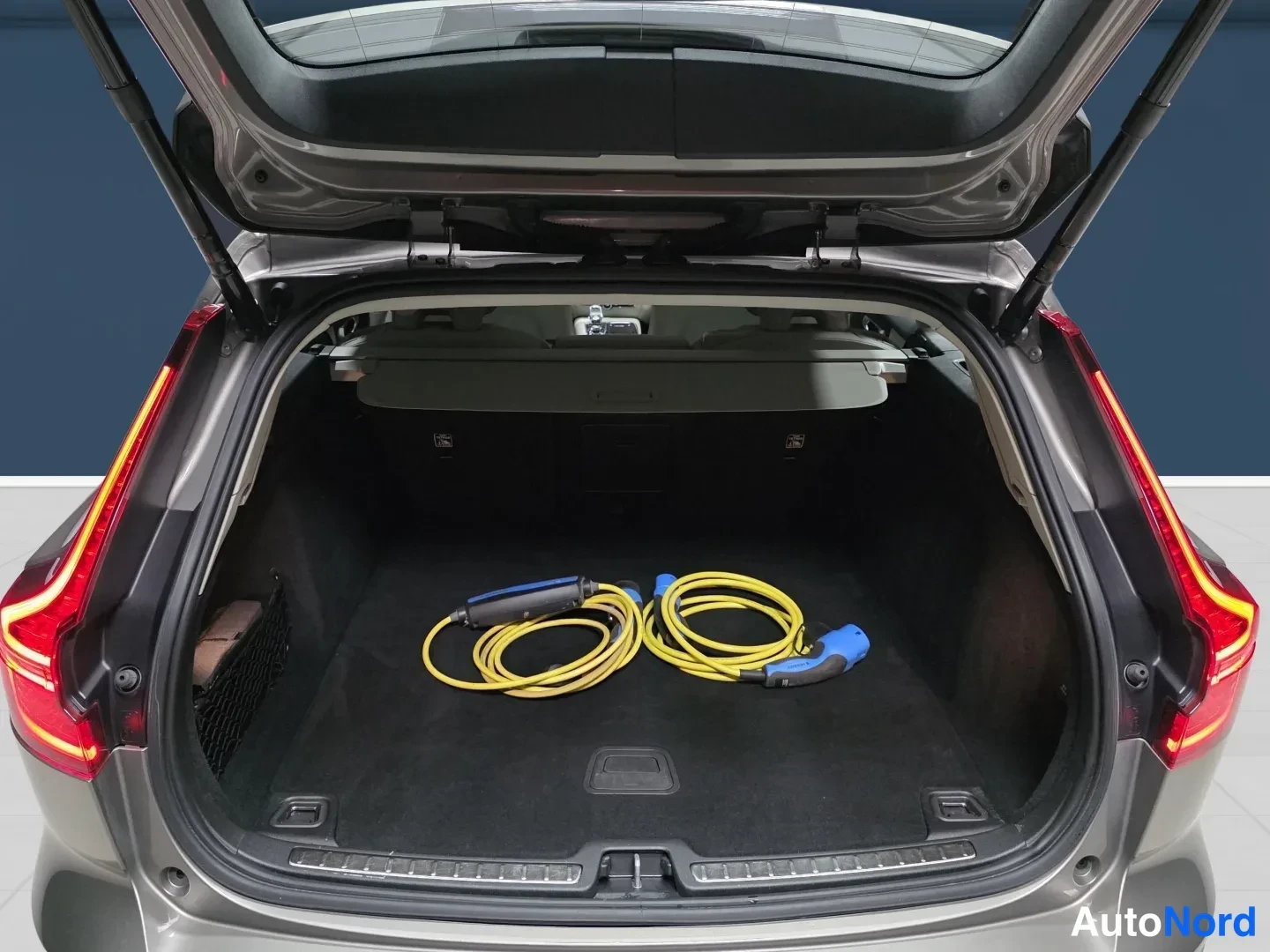 Grey Volvo V60 2021, rear, photo 7