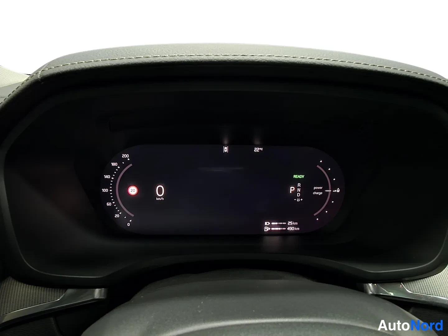 Black Volvo V60 2025, photo 8