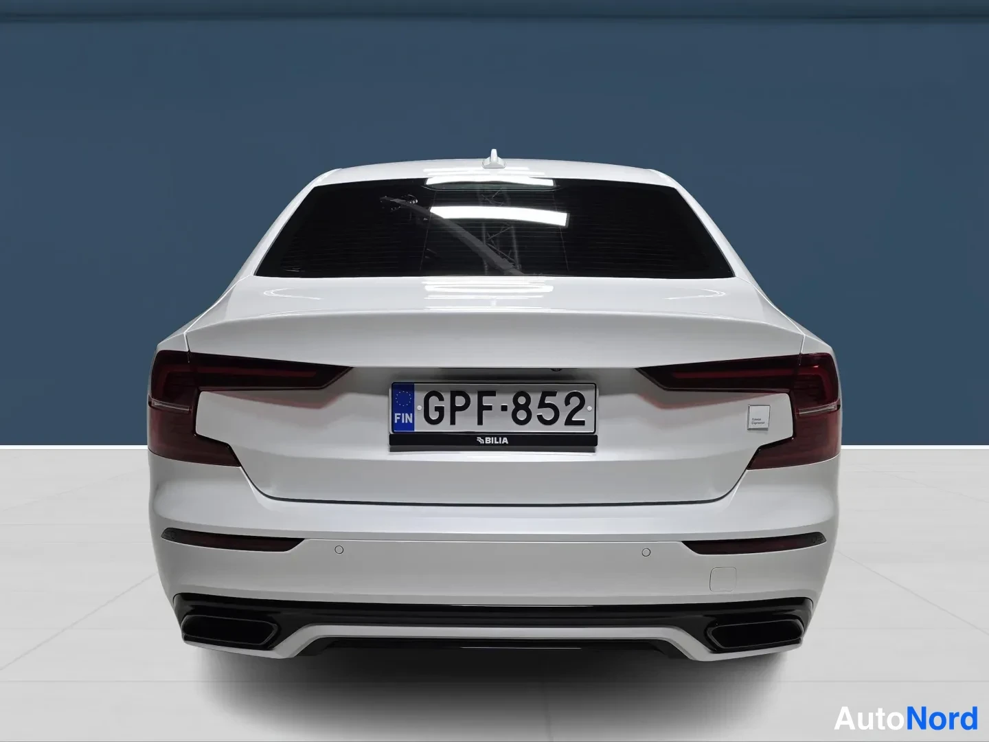 White Volvo S60 2022, photo 6