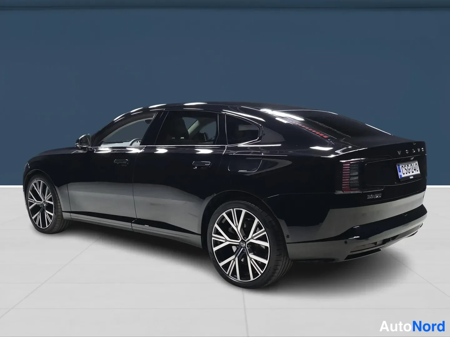 Musta Volvo ES90 2026, takaviisto, kuva 5