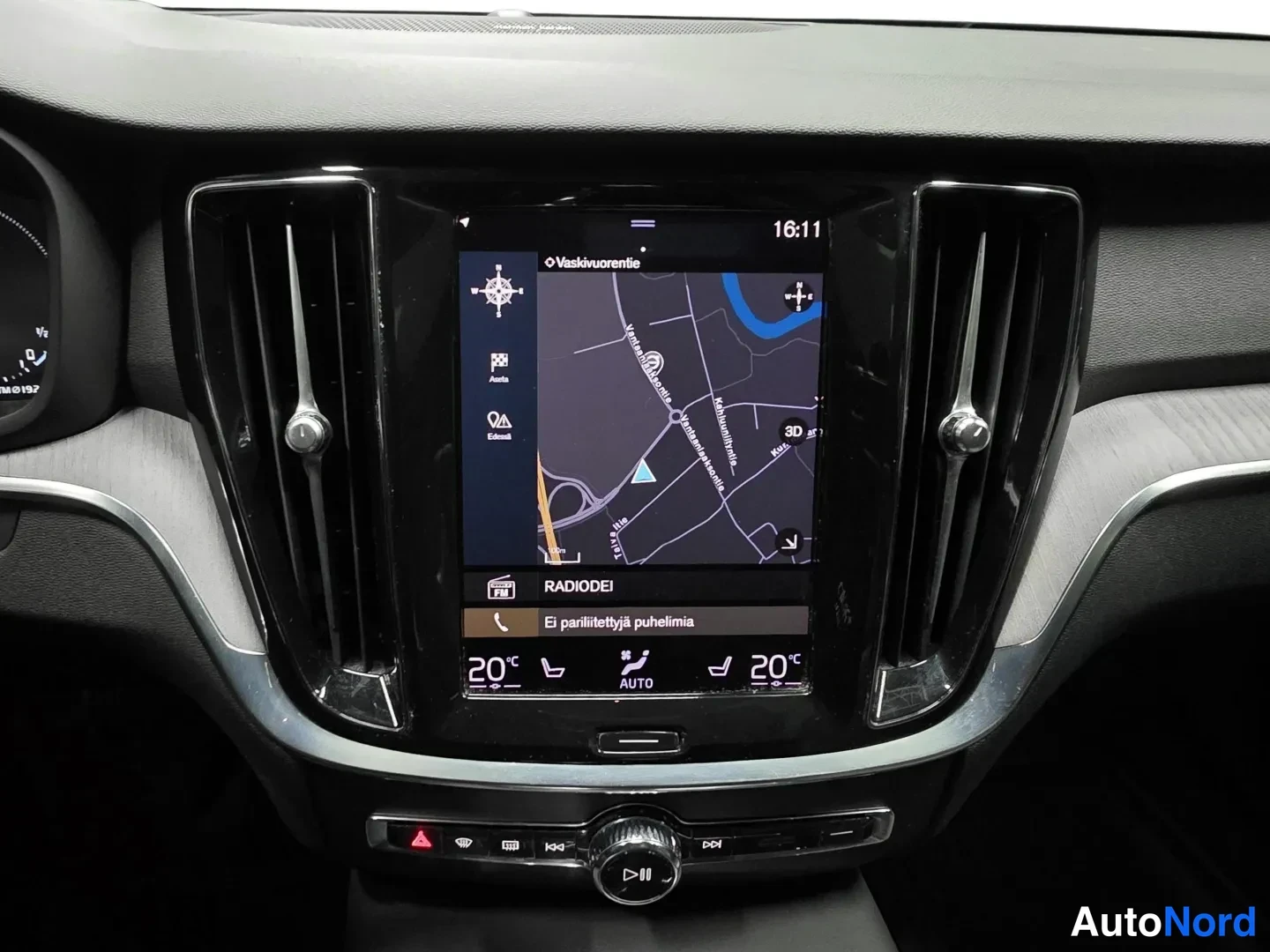 Blue Volvo V60 2021, photo 12