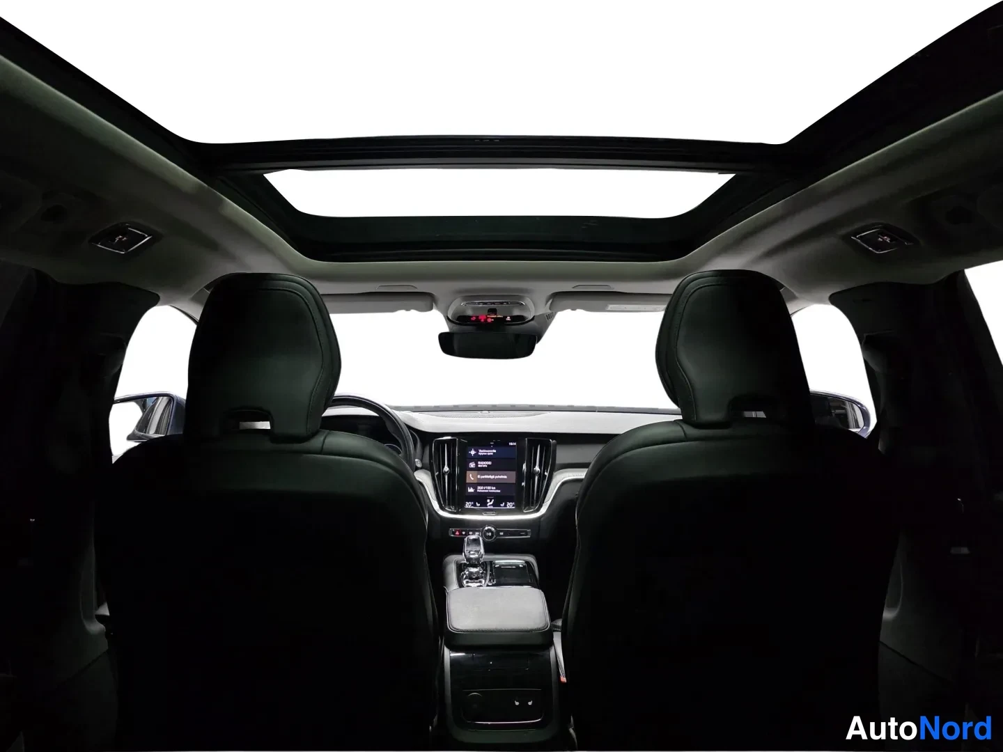 Blue Volvo V60 2021, photo 17