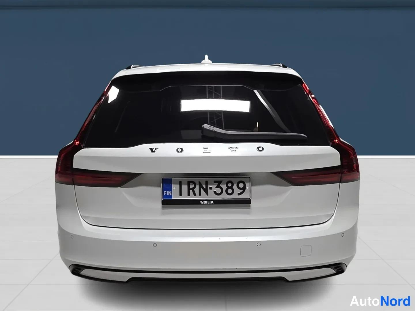 White Volvo V90 2024, photo 6