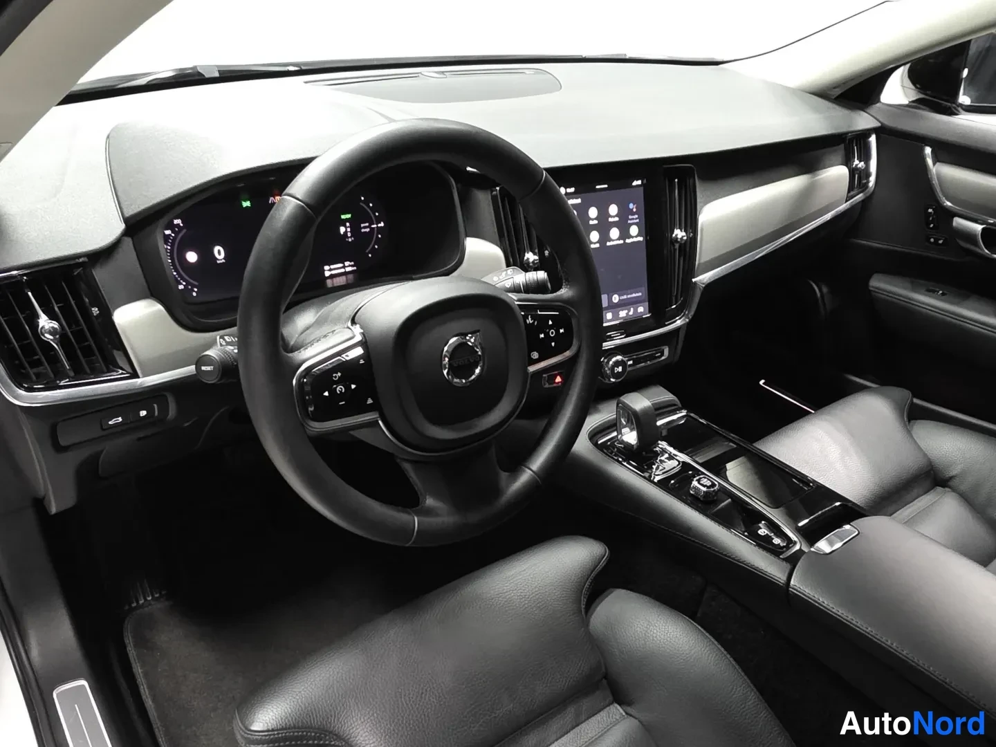 White Volvo V90 2024, photo 8