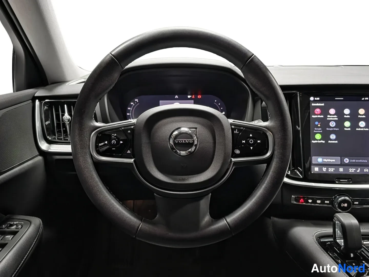 Brown Volvo V60 2023, photo 10
