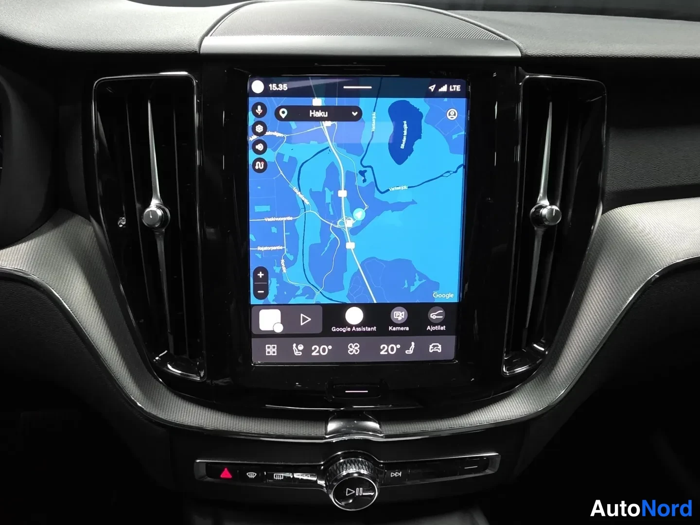 Black Volvo XC60 2023, photo 13