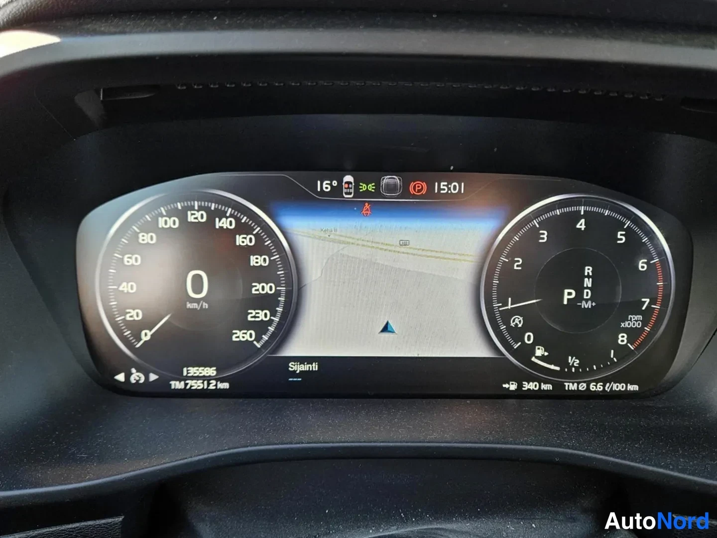 Black Volvo XC40 2022, photo 3