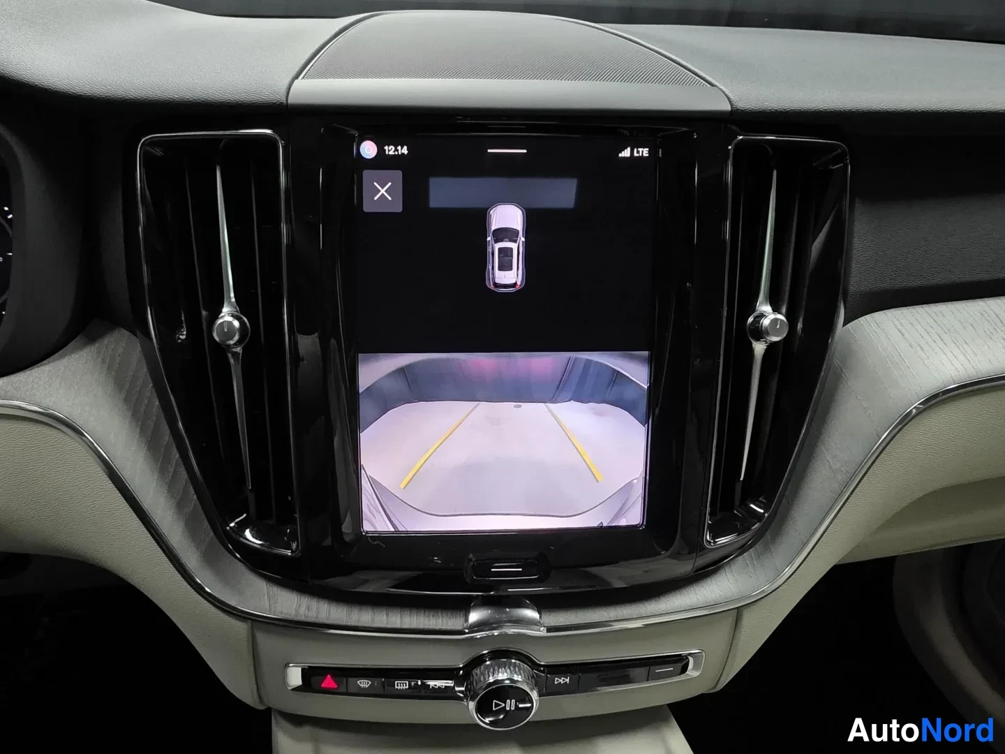 Brown Volvo XC60 2024, photo 13