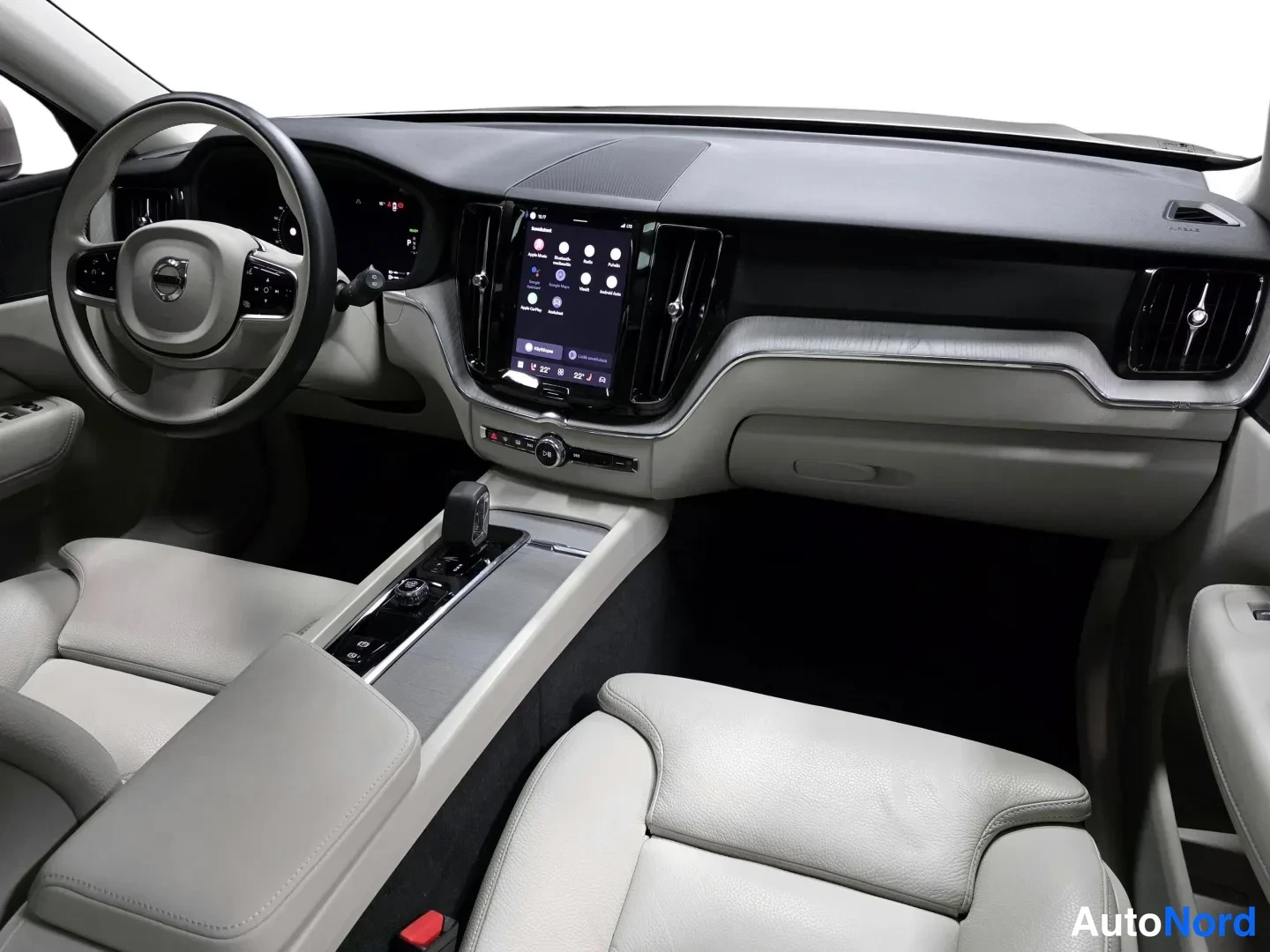 Brown Volvo XC60 2024, photo 17