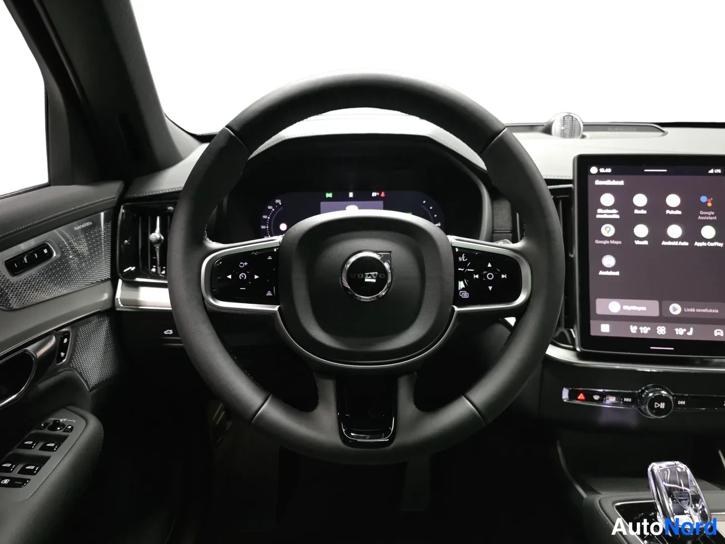 Musta Volvo XC90 2026, kuva 12