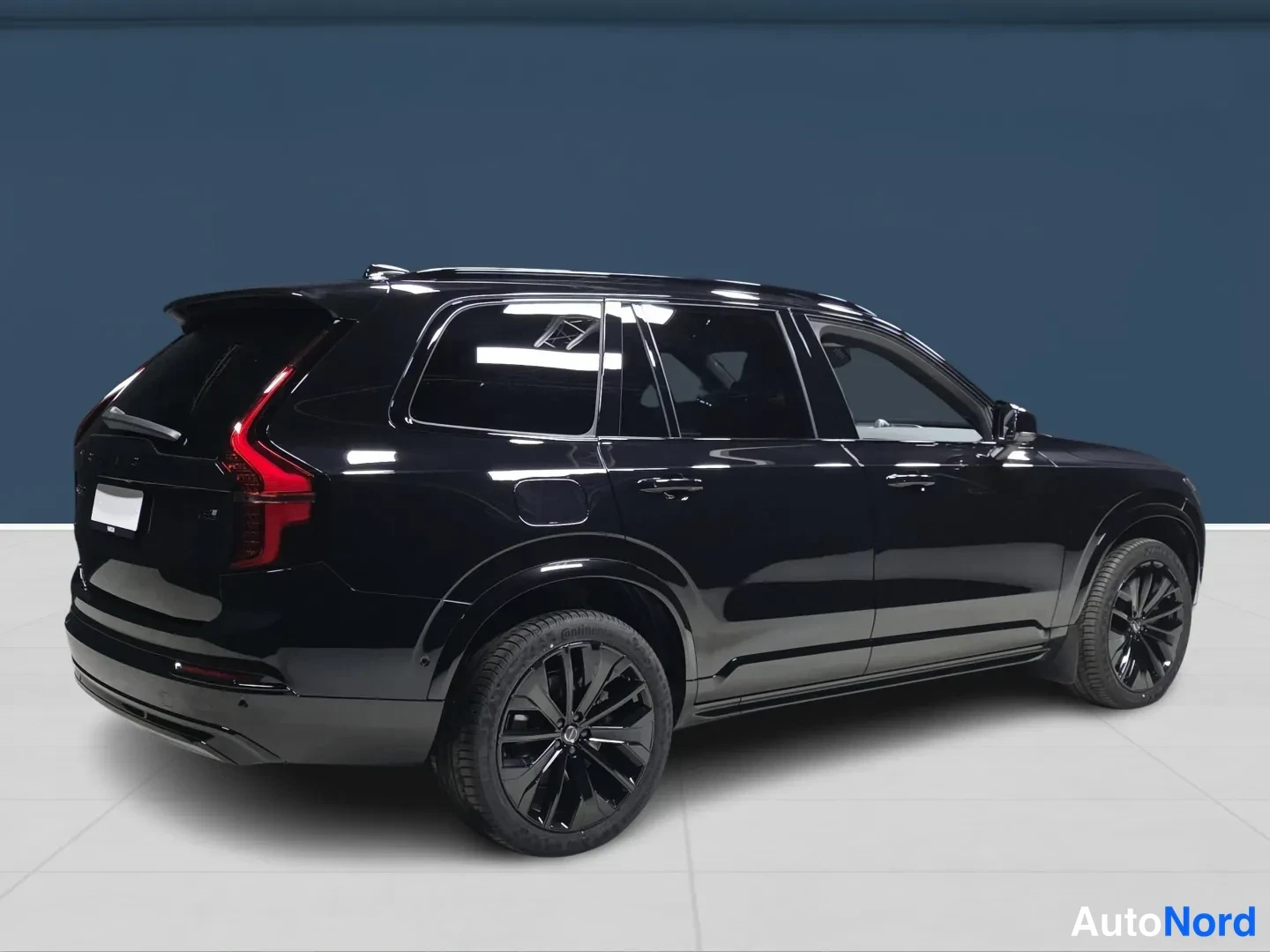 Musta Volvo XC90 2026, takaviisto, kuva 5