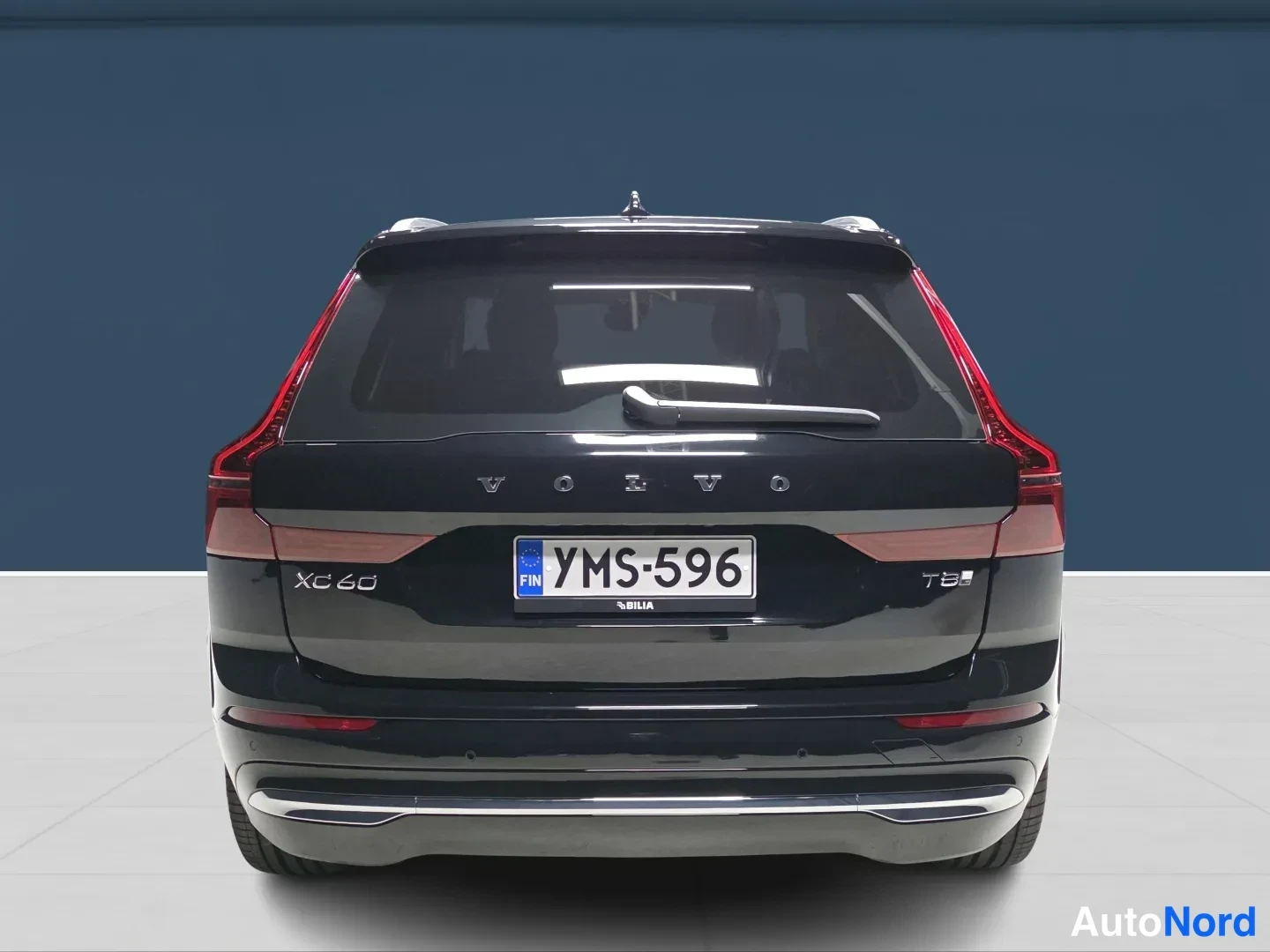 Musta Volvo XC60 2027, takaa, kuva 7