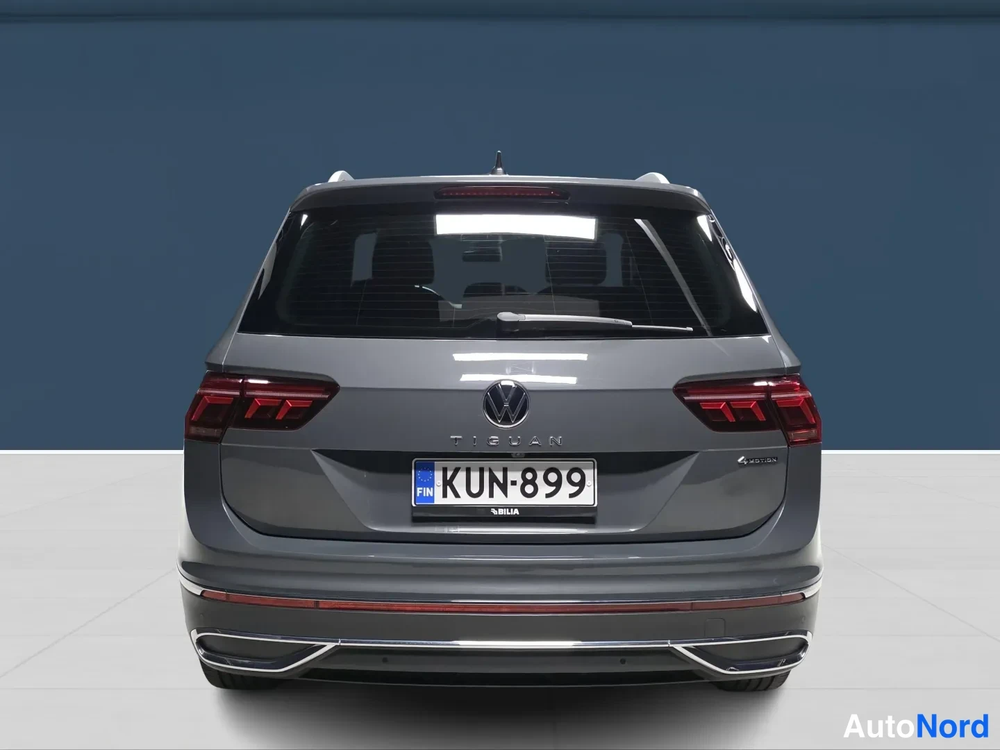 Harmaa Volkswagen Tiguan 2021, takaa, kuva 6