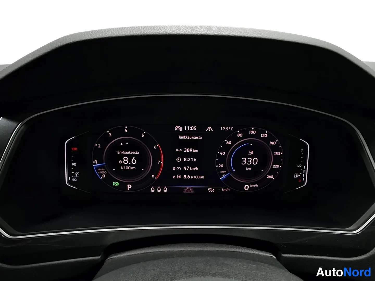 Harmaa Volkswagen Tiguan 2021, kuva 9