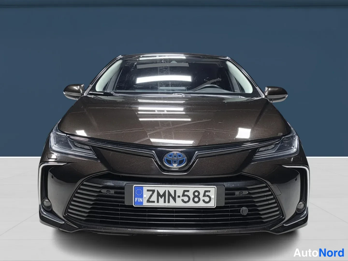 Brown Toyota Corolla 2019, front, photo 3