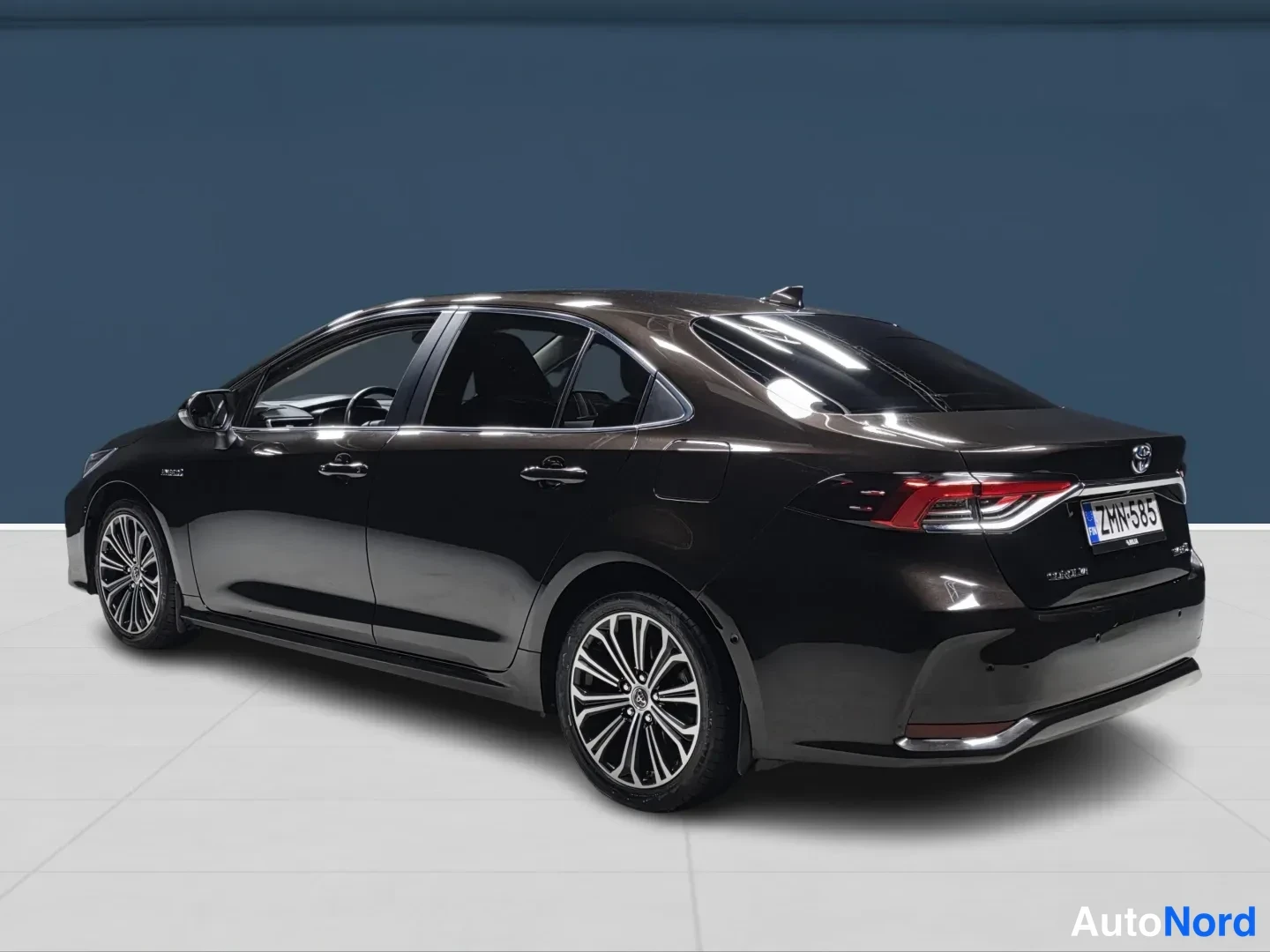 Brown Toyota Corolla 2019, rear three-quarter, photo 5
