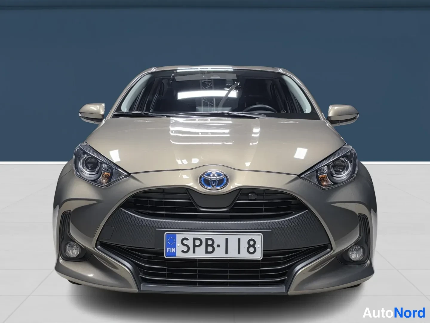 Brown Toyota Yaris 2023, front, photo 4
