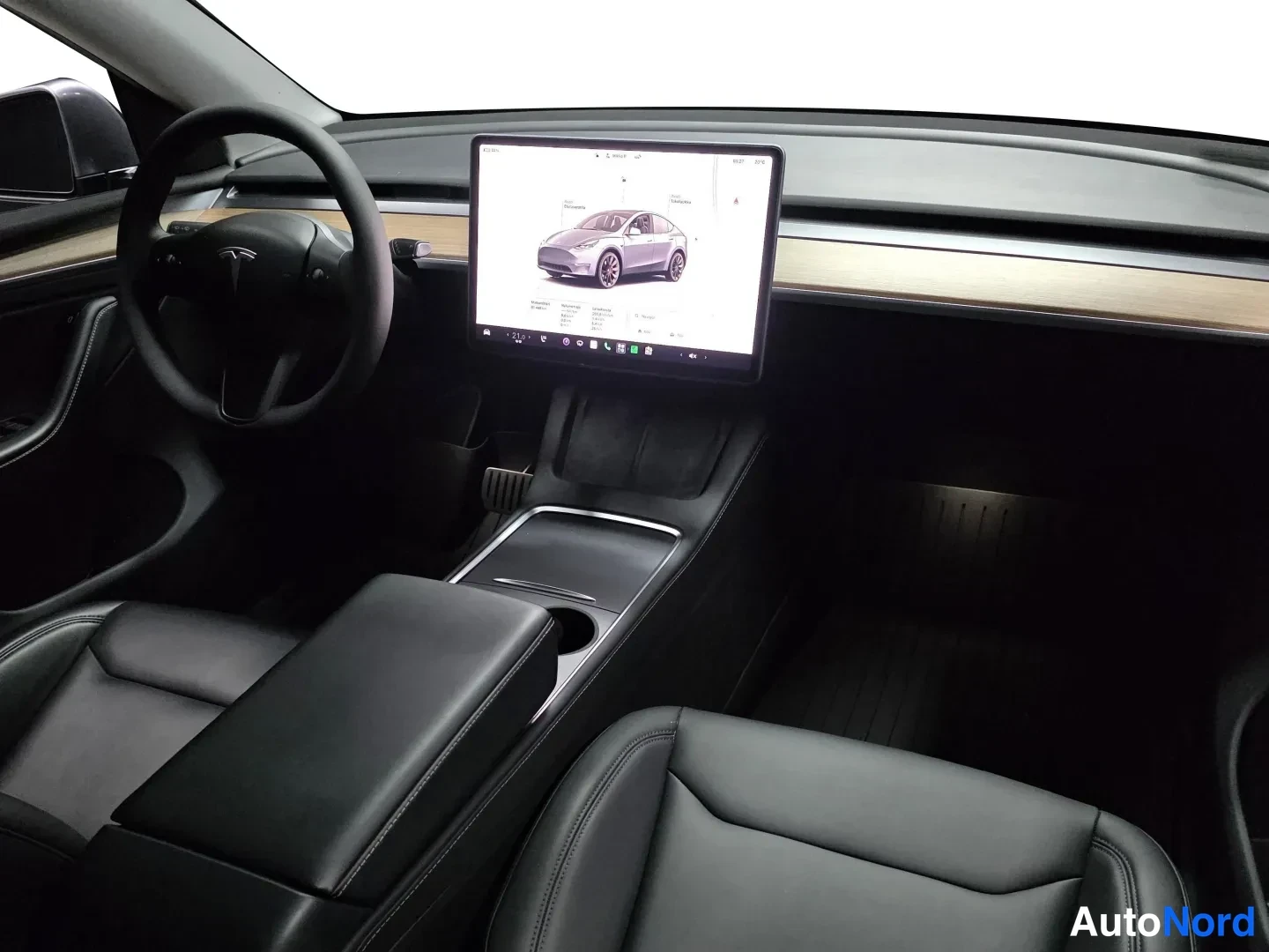 Grey Tesla Model Y 2023, photo 8
