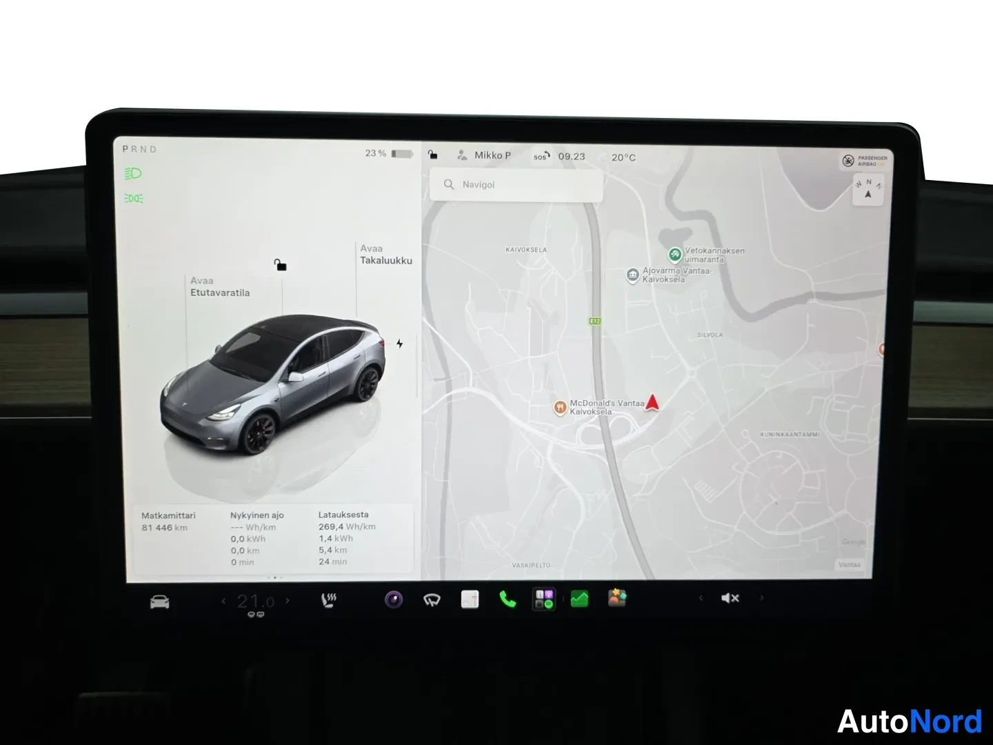 Grey Tesla Model Y 2023, photo 9