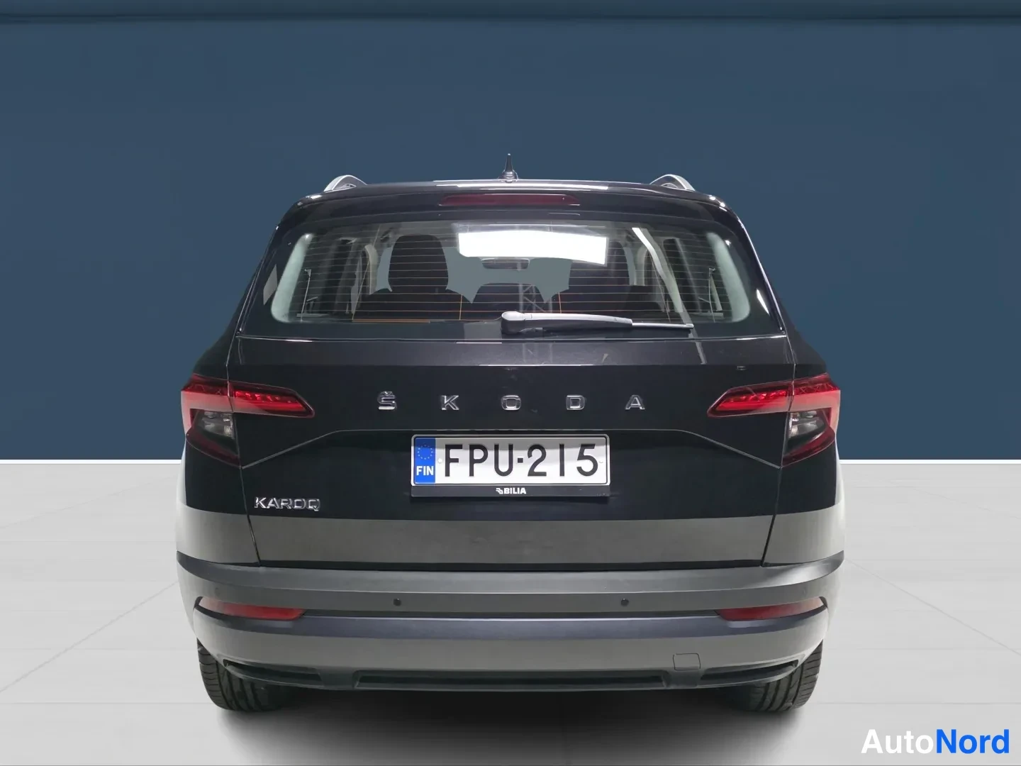 Black Skoda Karoq 2021, photo 6