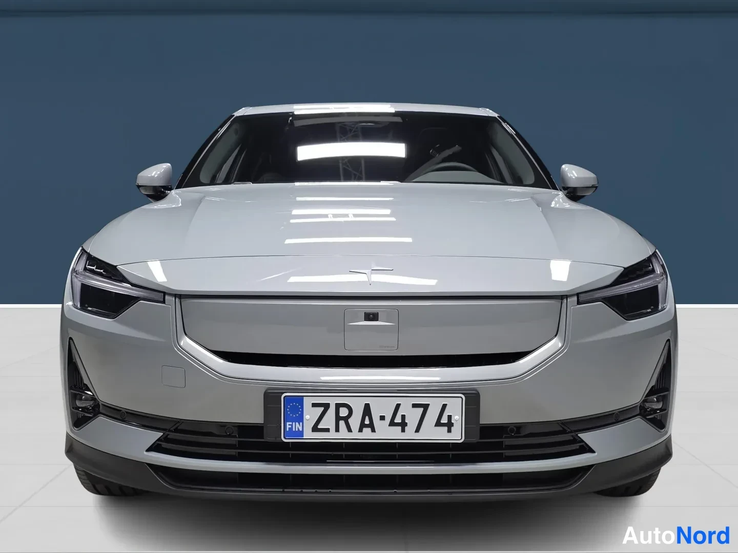 Grey Polestar 2 2026, front, photo 3