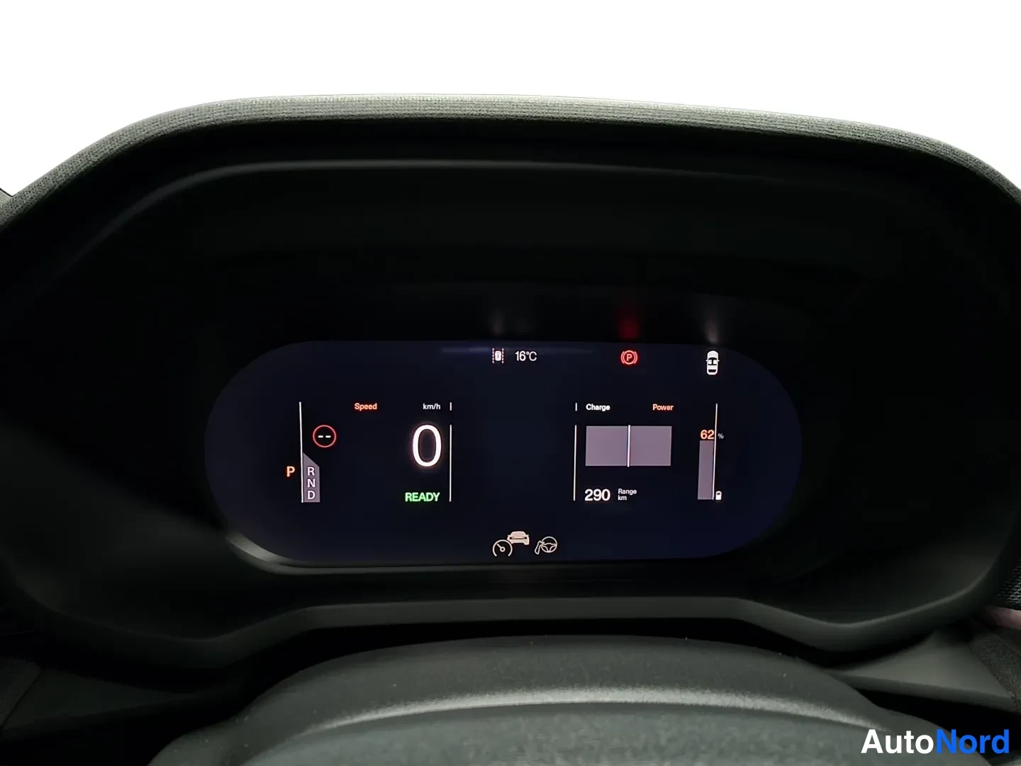 Grey Polestar 2 2026, photo 8