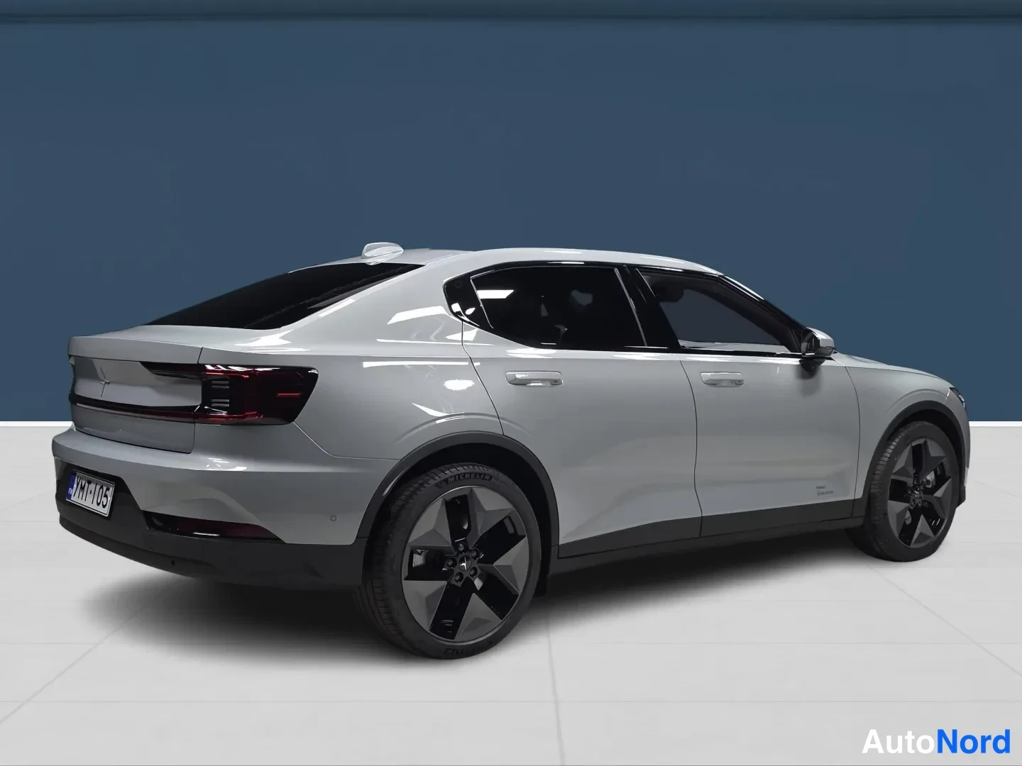 Grey Polestar 2 2026, rear three-quarter, photo 5