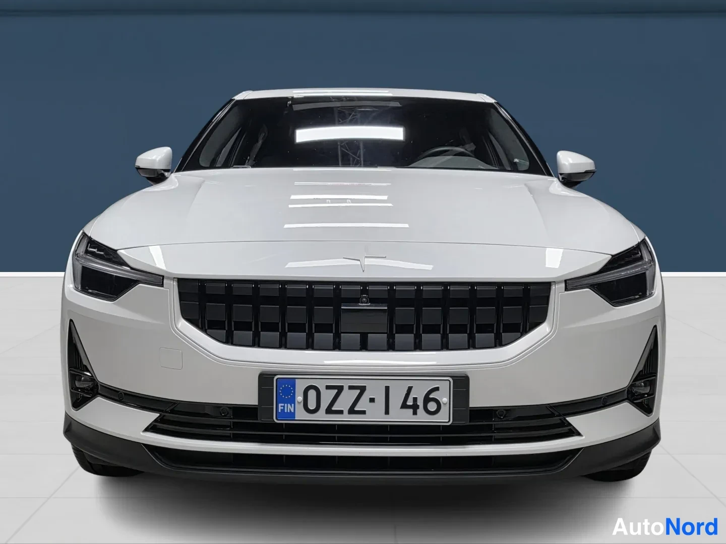 White Polestar 2 2023, photo 3
