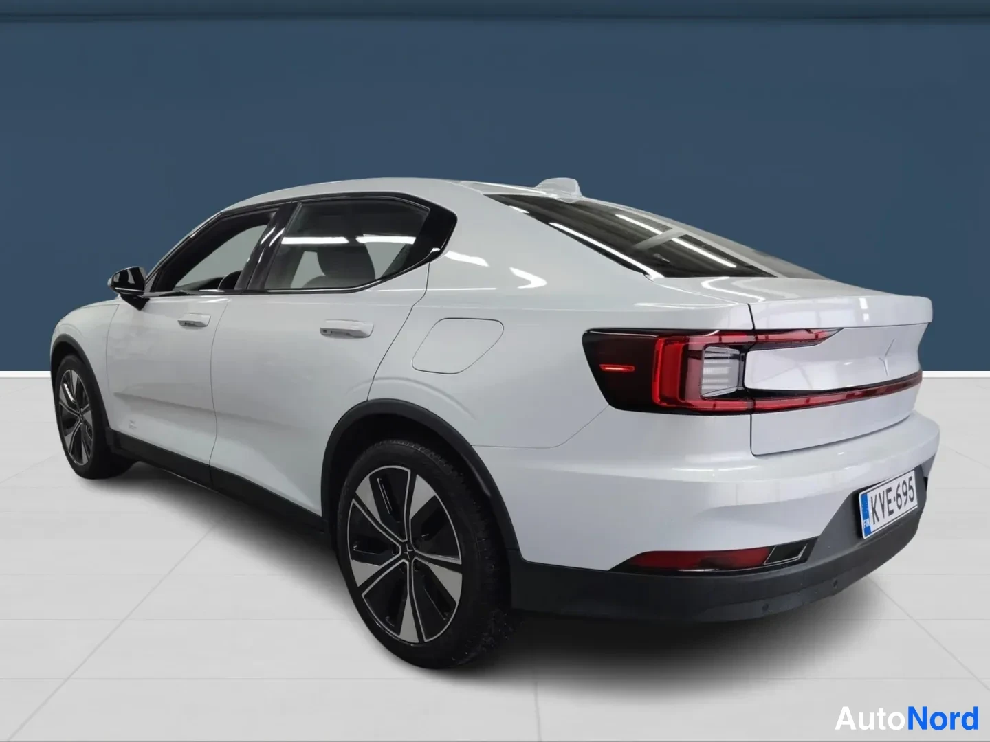Grey Polestar 2 2023, rear three-quarter, photo 4