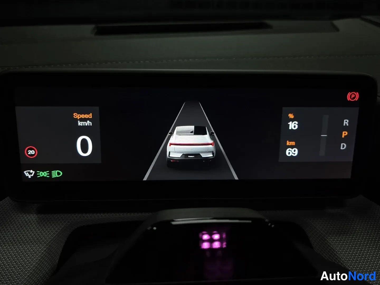 Grey Polestar 4 2026, photo 15
