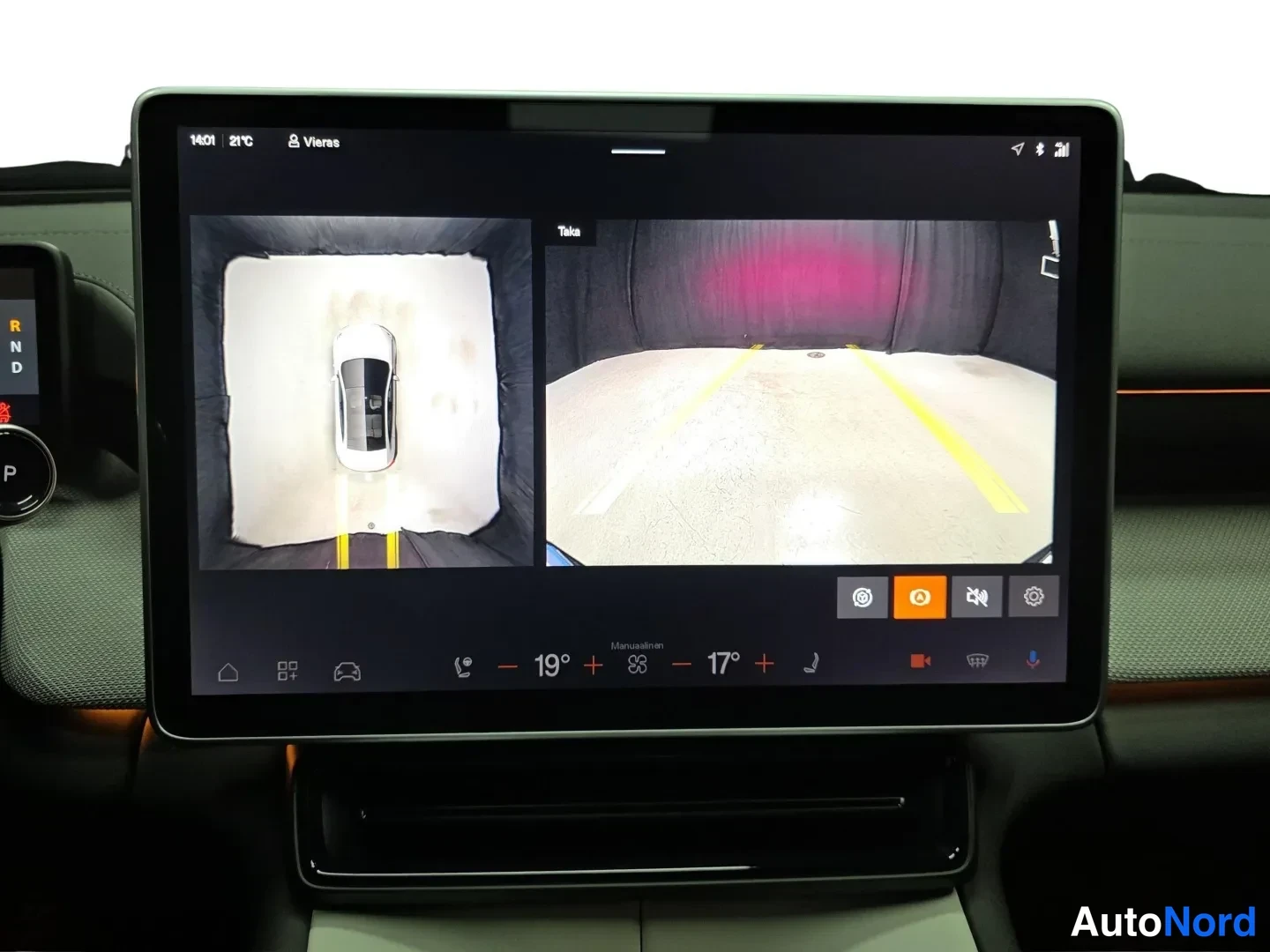 Grey Polestar 4 2026, photo 13