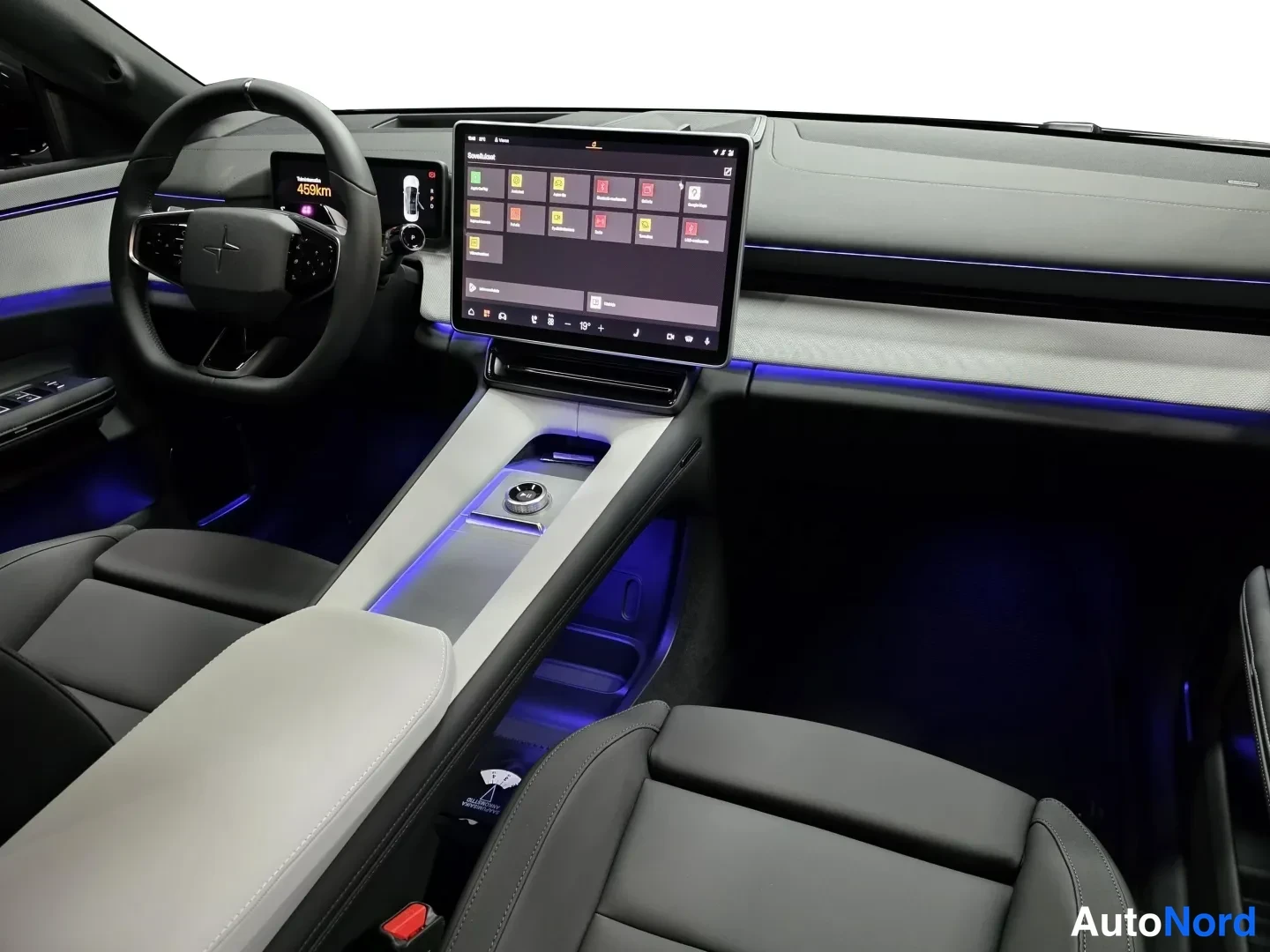 Black Polestar 4 2026, photo 16