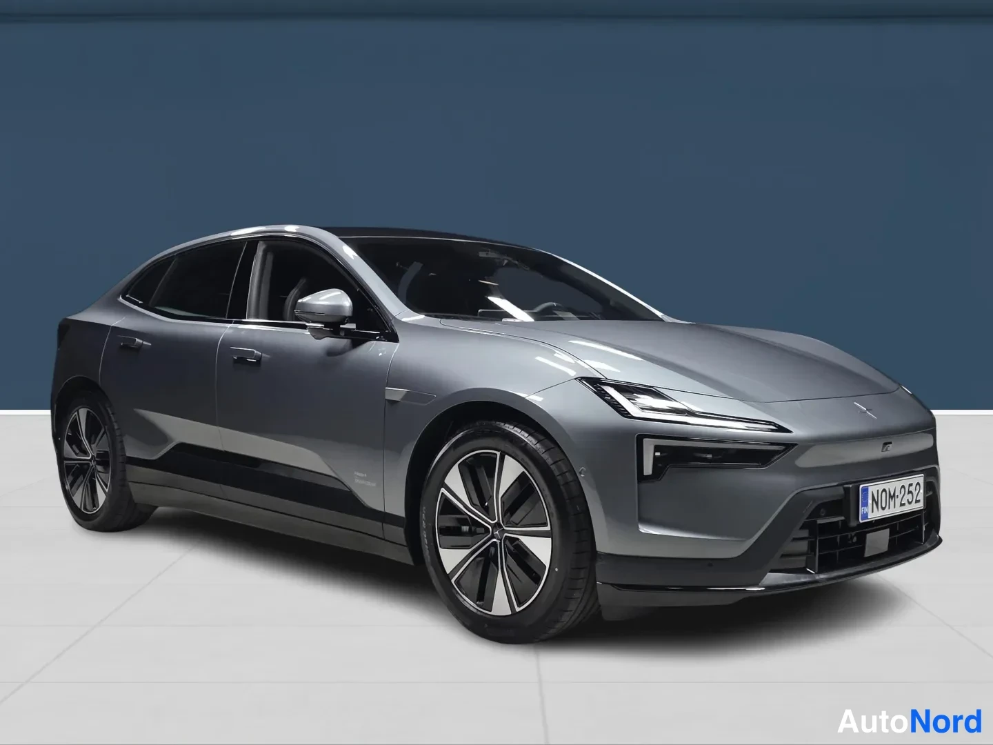 Grey Polestar 4 2026, photo 2