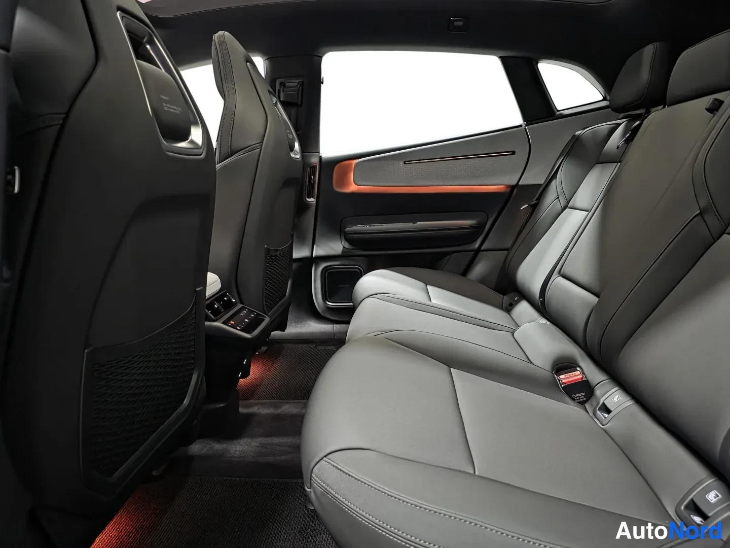 Black Polestar 4 2026, photo 9