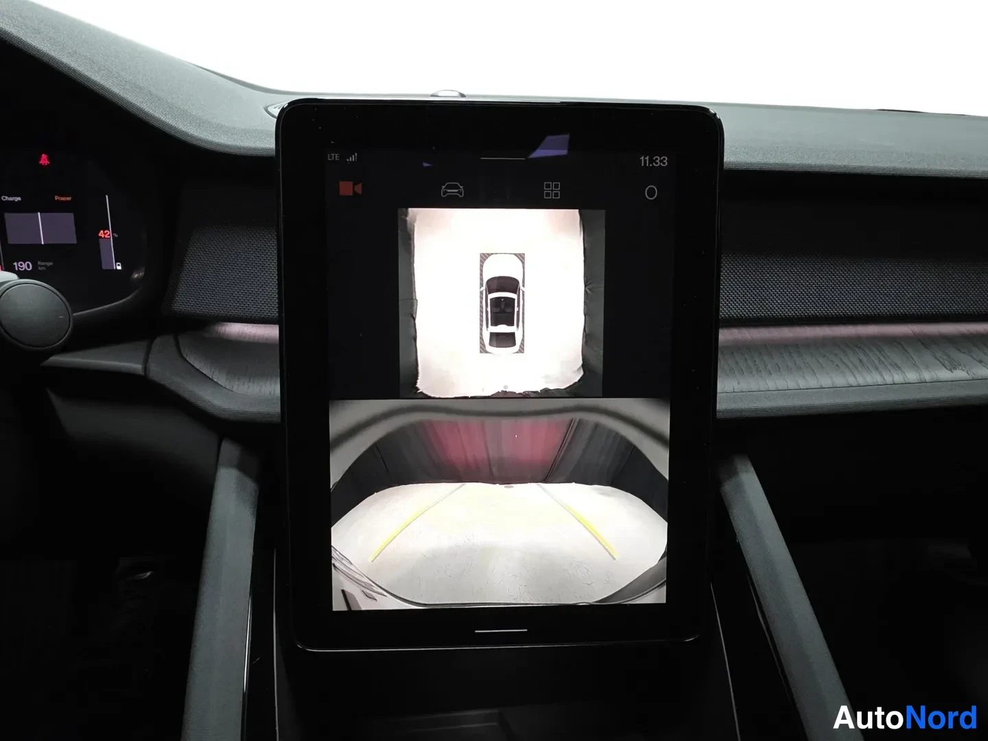 Grey Polestar 2 2026, photo 11