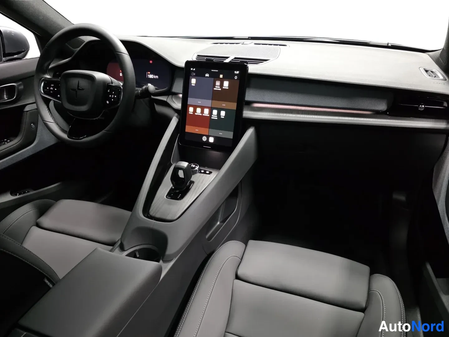Grey Polestar 2 2026, photo 14