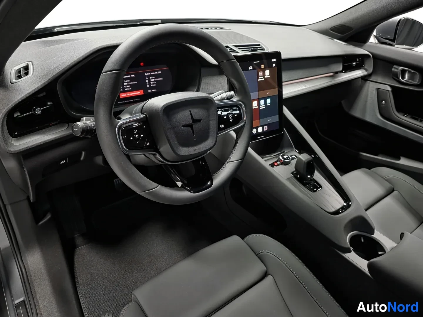 Grey Polestar 2 2026, photo 8