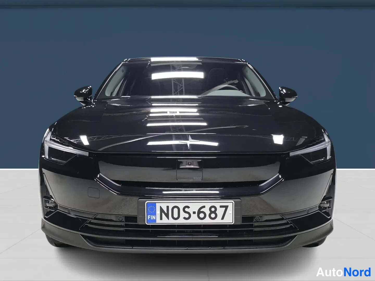 Musta Polestar 2 2027, edestä, kuva 3