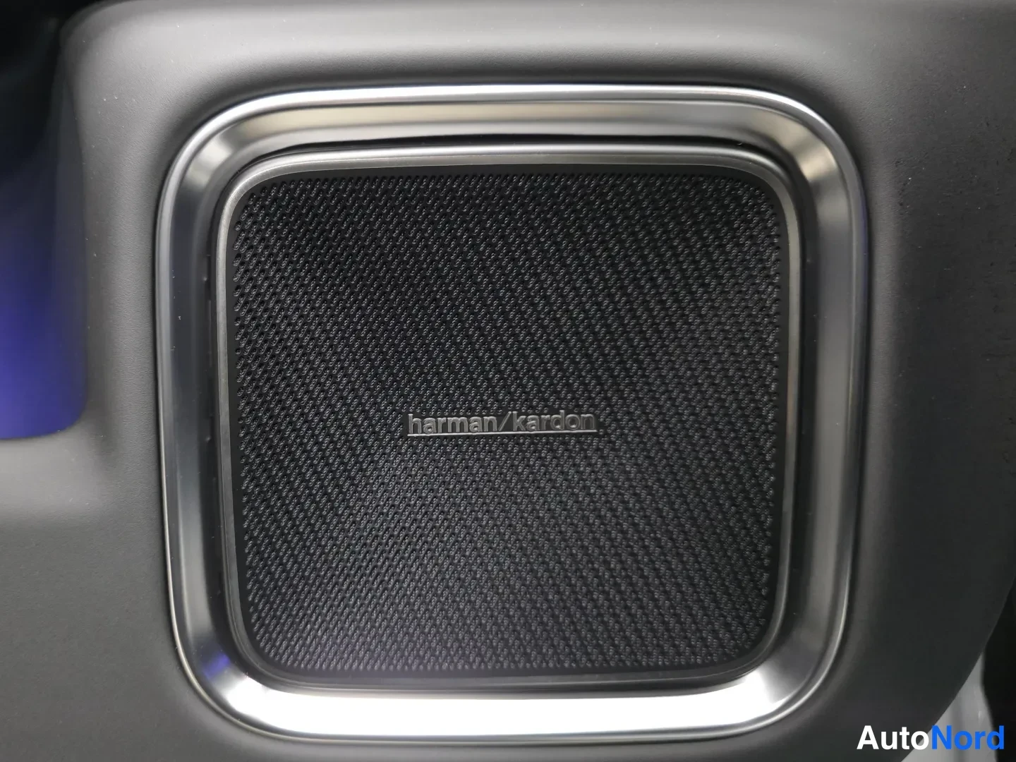 Grey Polestar 4 2026, photo 15