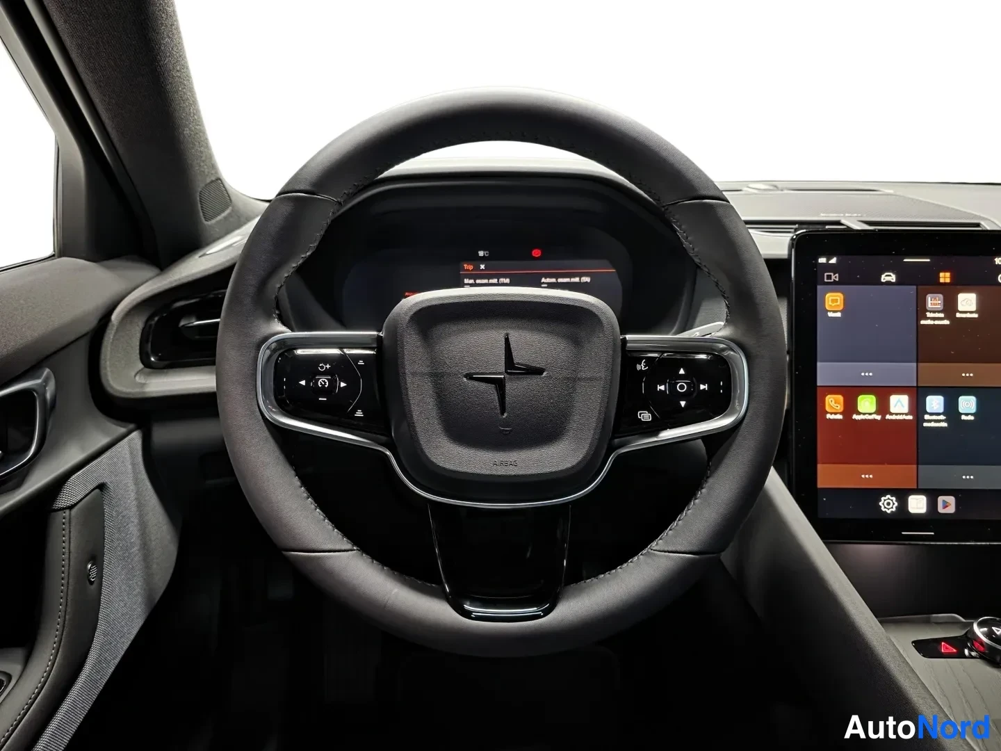 White Polestar 2 2026, photo 11